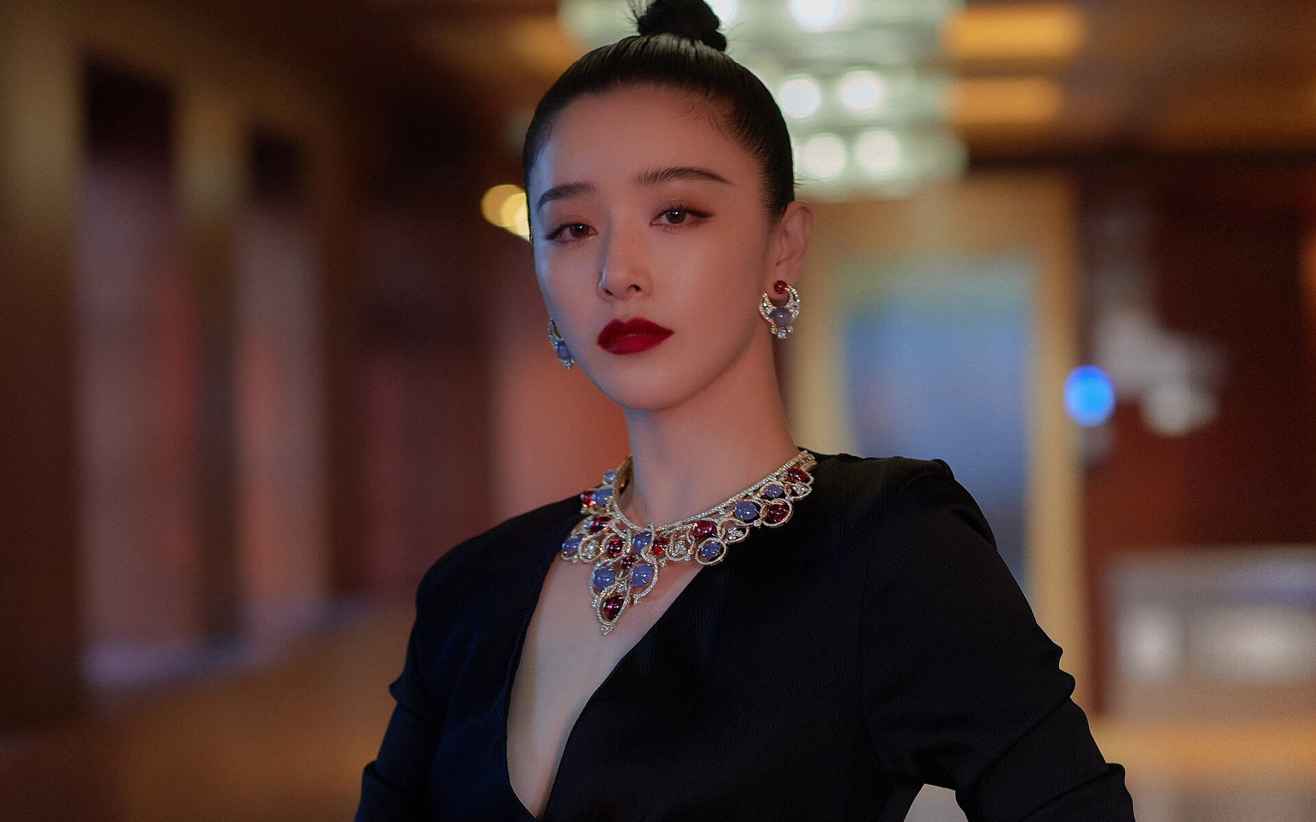 那不勒斯的雨中奇迹，黄喜灿三分钟神剧本如何撕碎命运