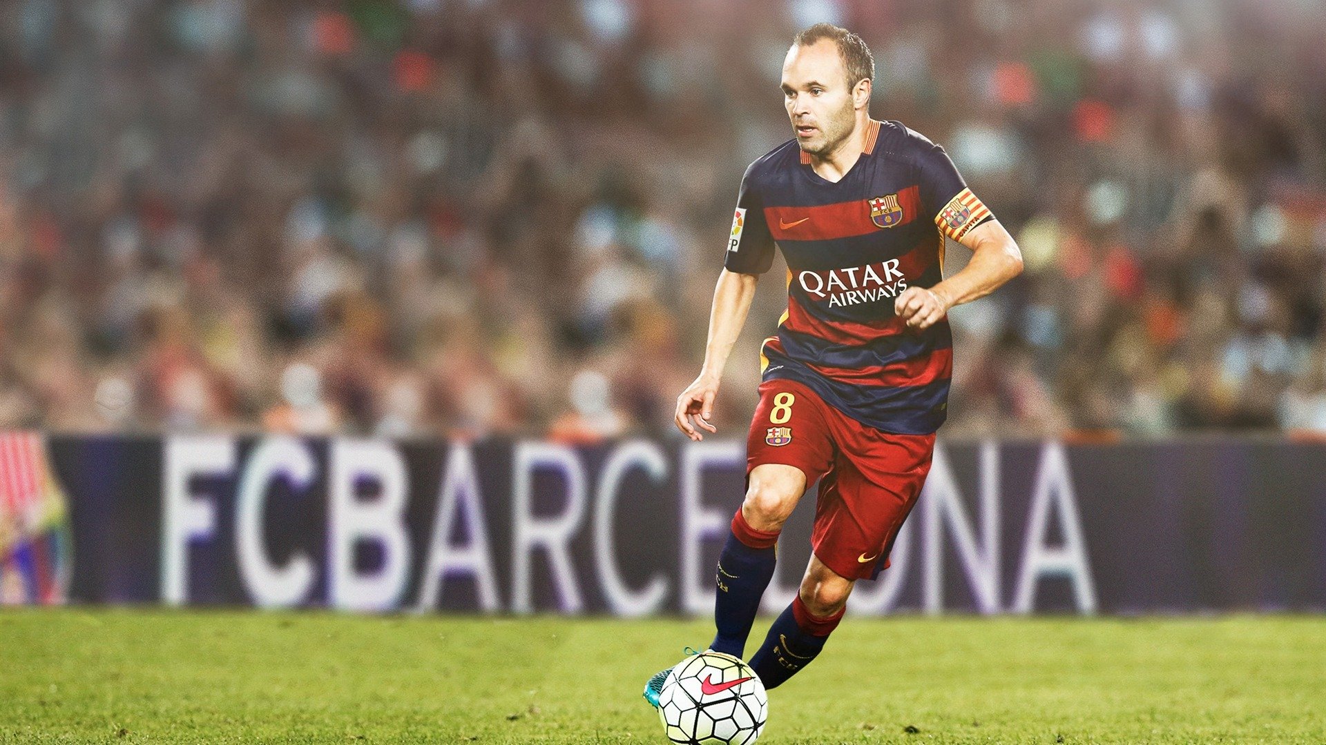 赛道交错处,钢铁猎豹与绿茵阴影的午夜对话