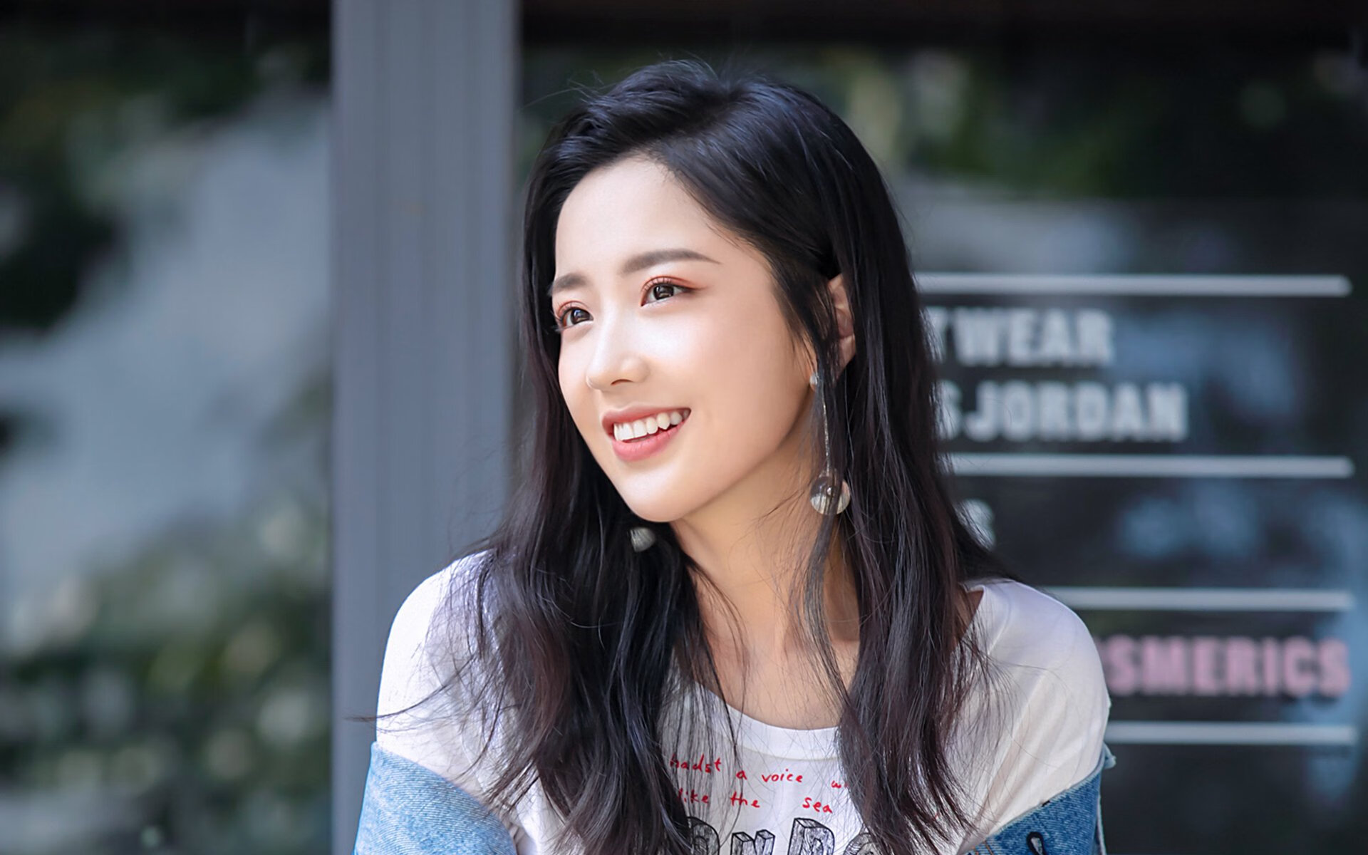 跨越太平洋的一战，当伦纳德在深圳扛起纽约