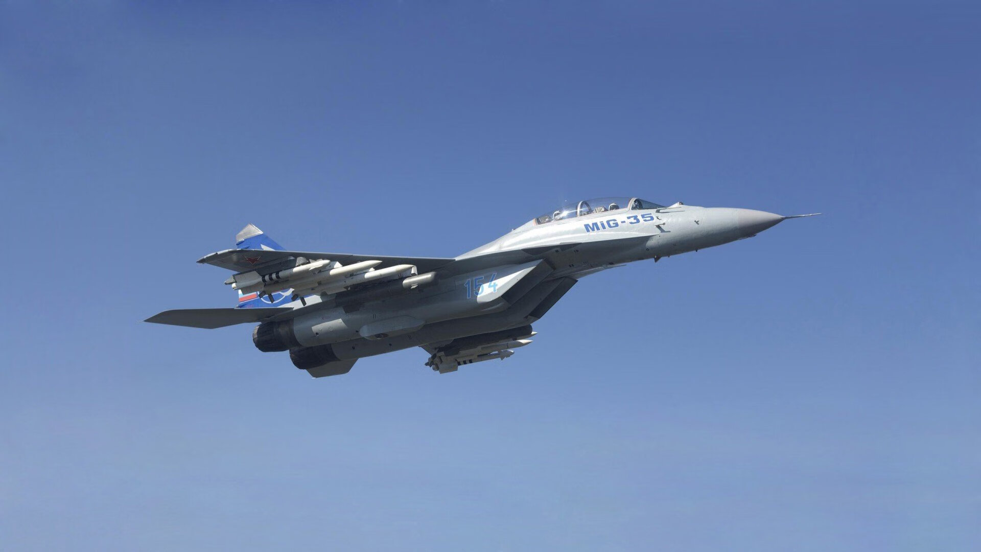 边缘与核心—足球的两种救赎