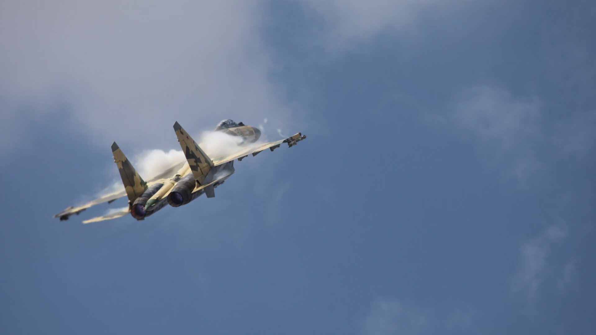 天山脚下决雌雄，新疆队猎鹰之战锁定奥运席位关键一役