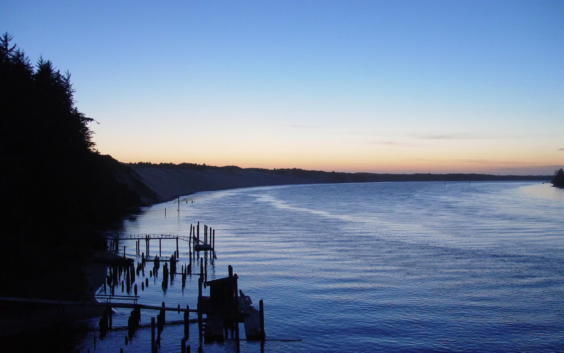 双重奏，格纳布里个人秀与奥地利战术交响乐如何让美国足球现形